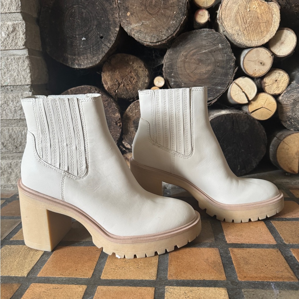 Dolce Vita Women's Cream White Ankle Boots Booties Platform
